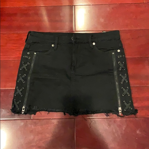 Blank NYC Lace Up Denim Mini Skirt - Picture 4 of 8